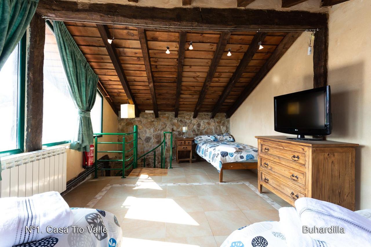 El Valle Perdido Casas Rurales Revelillas Exterior foto